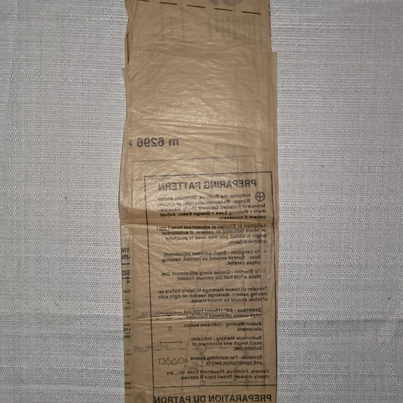 Simplicity 8572 Tote Bags In 2 Sizes And Changable Covers Sewing Pattern - Picture 5 of 6